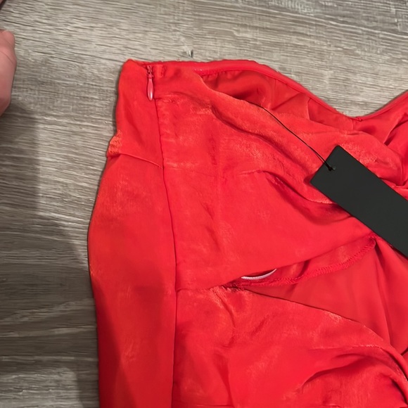 NWT Lulu's Bodysuit - Medium - Picture 6 of 7